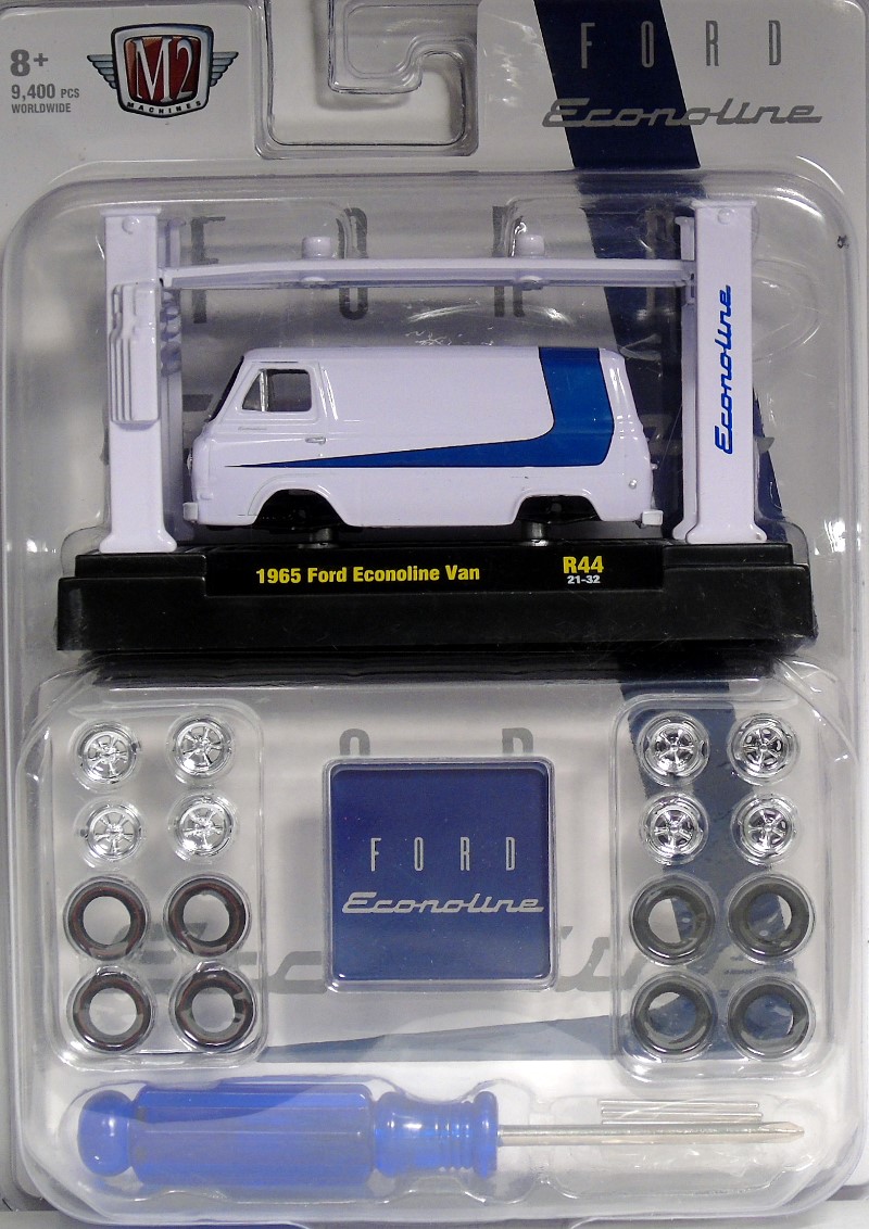 M2 Machines Model Kit Release 44 1965 Ford Econoline Van